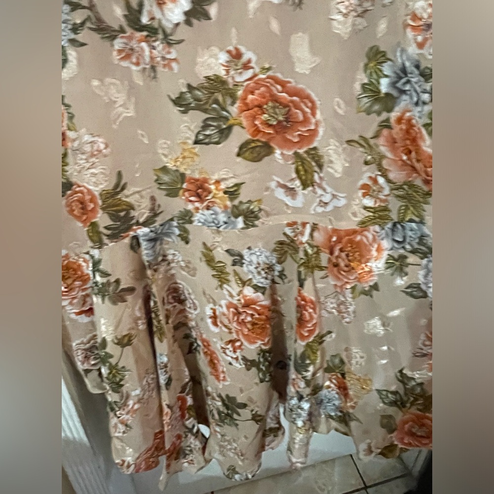 NWT Sugarlips Harbin  Floral Balboa asymmetrical Midi Dress Curve Varíes 🌹🌺🌸 - Picture 12 of 14